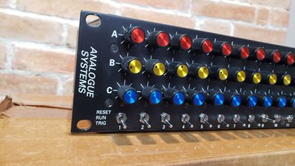 Analogue Systems-TH48